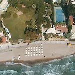 Resort Batihan &