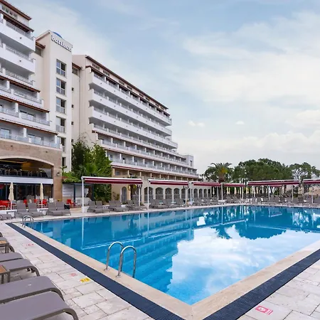 Batihan & 4* Kuşadası
